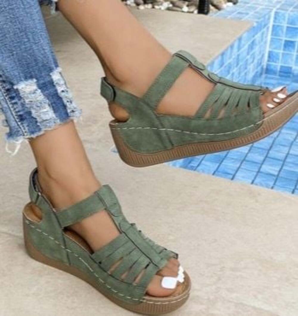 Fnooota Womens Comfort Sandals, Non-slip Open Toe Ankle Strap